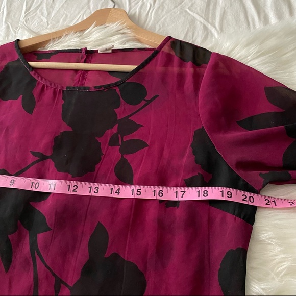 Peplum • Sheer Black Floral Blouse - Picture 5 of 10